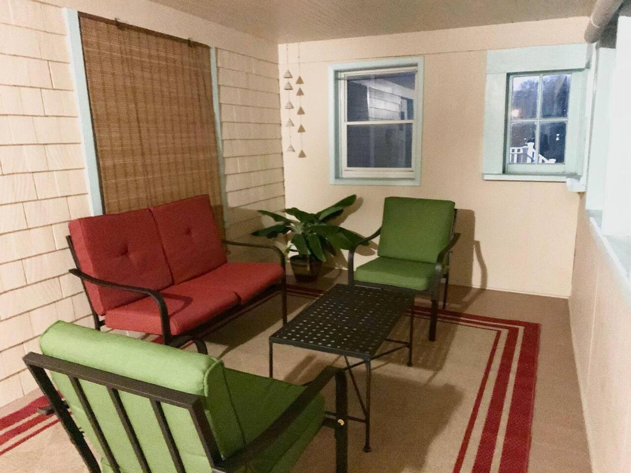 Newly Renovated 2 Bedroom Downtown Apt, Family Getaway. Montclair Dış mekan fotoğraf
